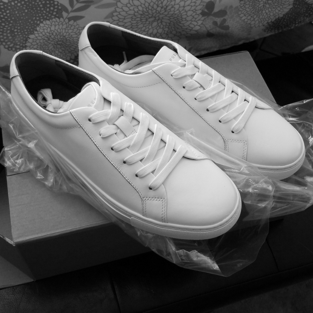 New Republic mens size 9.5 shoes